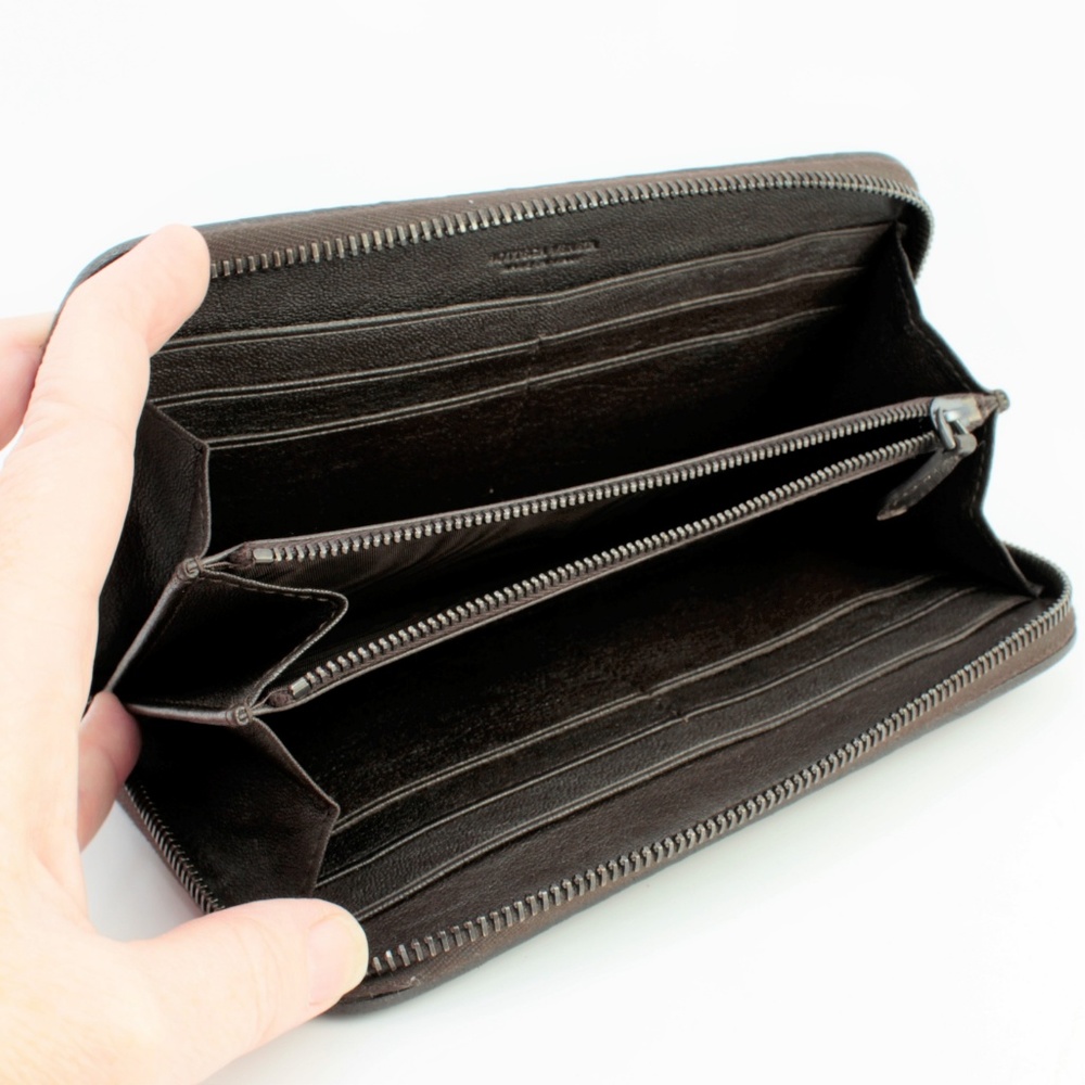Bottega Veneta Zip Around Wallet - Picture 4 of 8